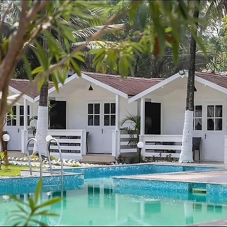 Seabliss Cottages Morjim Exteriör bild