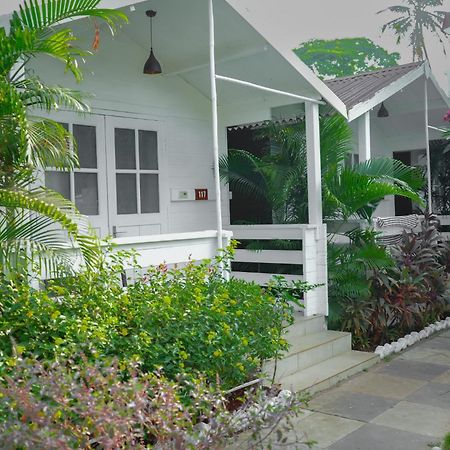 Seabliss Cottages Morjim Exteriör bild