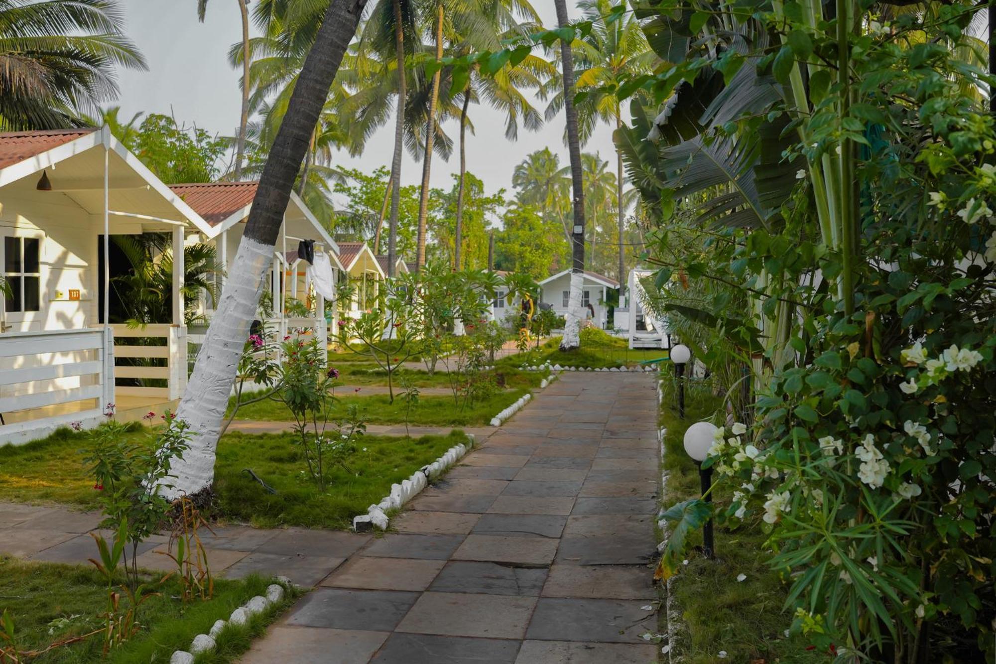 Seabliss Cottages Morjim Exteriör bild