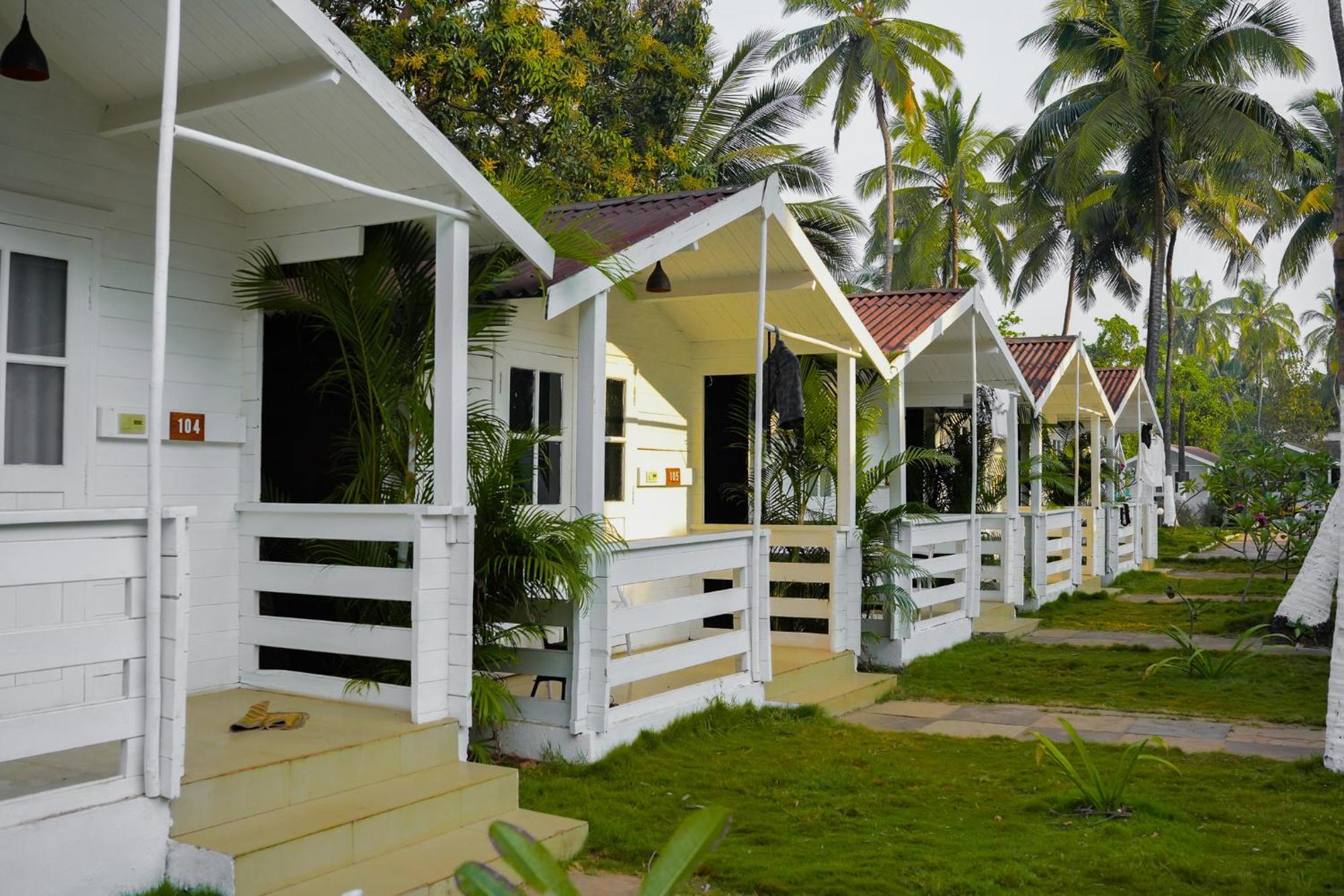 Seabliss Cottages Morjim Exteriör bild